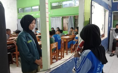 Ketua IPPNU Tana Toraja Bawakan Materi Seru Kecakapan Organisasi pada LDKSM MTsN 1 Tana Toraja